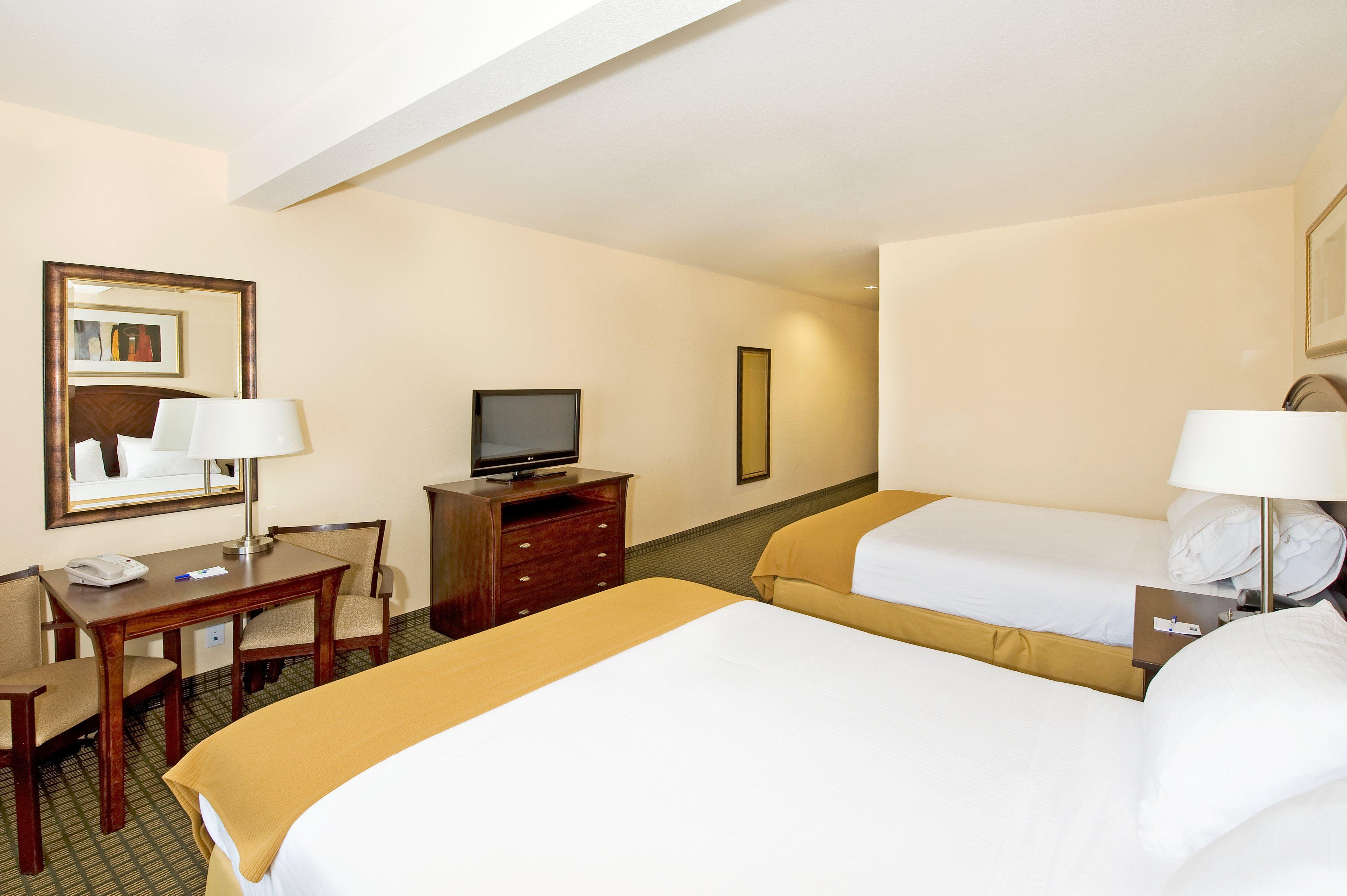 Holiday Inn Express & Suites Willcox Pokoj fotografie