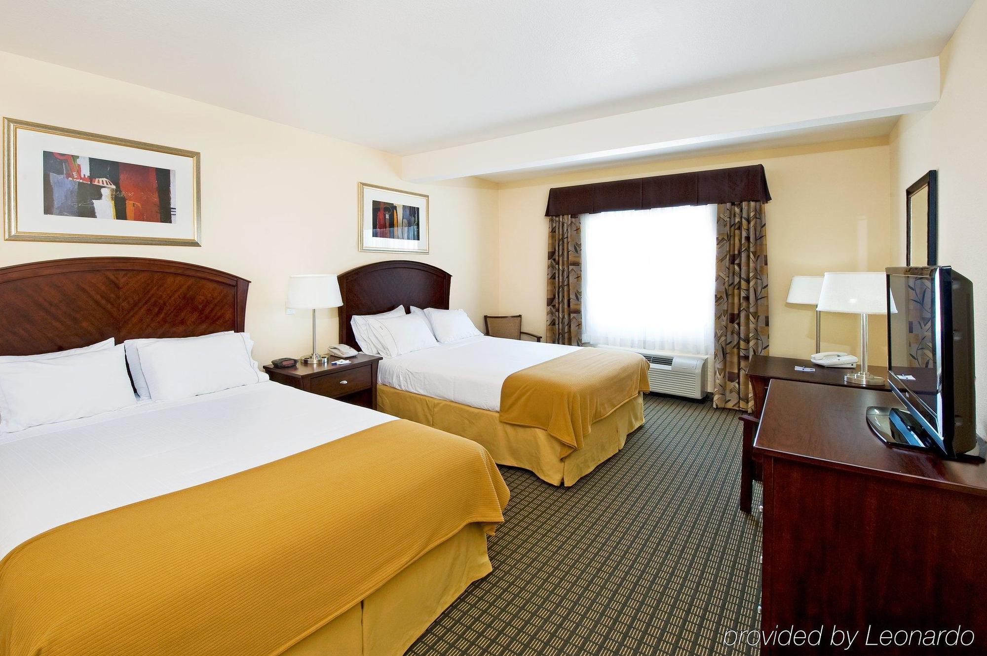 Holiday Inn Express & Suites Willcox Pokoj fotografie