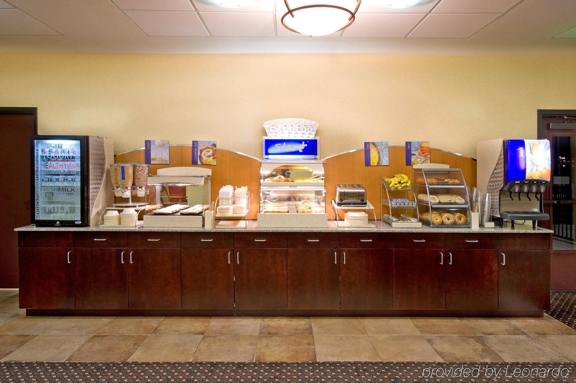 Holiday Inn Express & Suites Willcox Restaurace fotografie